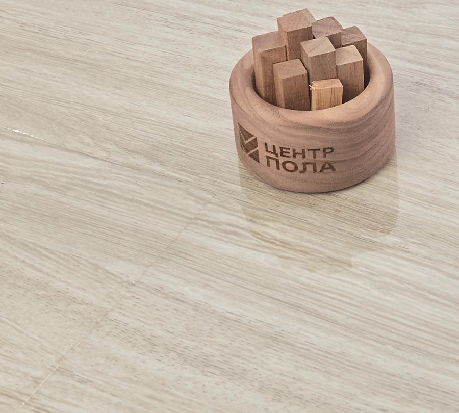 Ламинат Lamiwood Глянец 303 Дуб Батист